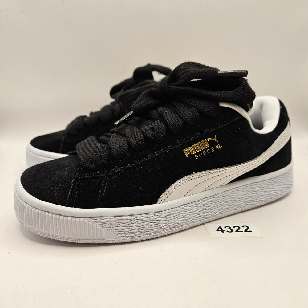PUMA MEN'S 6 SUEDE XL BLACK WHITE LOW TOP SNEAKER 395205-02
